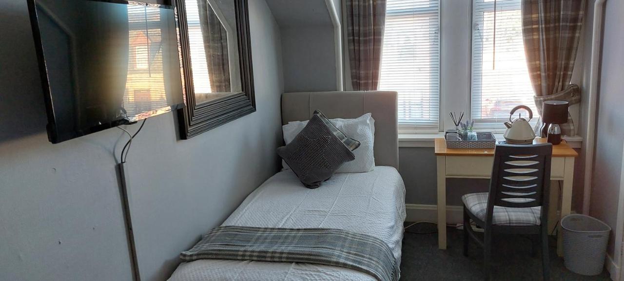 Riverbank Guesthouse Inverness Bagian luar foto